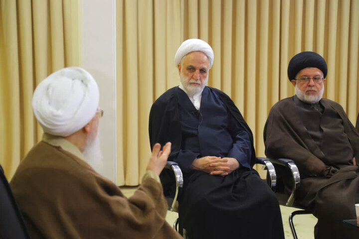 دیدار رییس قوه قضائیه با آیت الله العظمی جوادی آملی