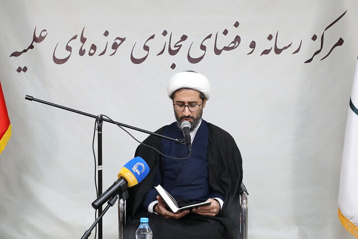 تصاویر/ رونمایی از دو اثر ارزشمند سیره پارسایان