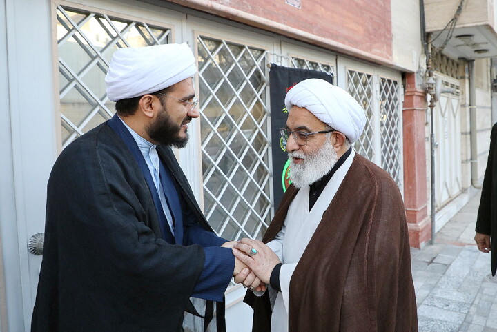 تصاویر/ رونمایی از دو اثر ارزشمند سیره پارسایان