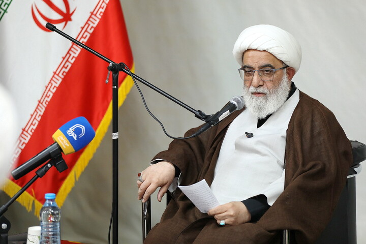 تصاویر/ رونمایی از دو اثر ارزشمند سیره پارسایان