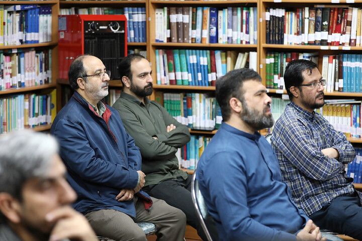 تصاویر/ رونمایی از دو اثر ارزشمند سیره پارسایان