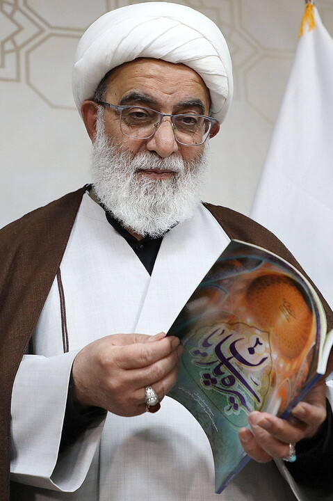 تصاویر/ رونمایی از دو اثر ارزشمند سیره پارسایان