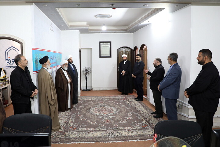 تصاویر/ بازدید آیت الله شب زنده دار از خبرگزاری حوزه