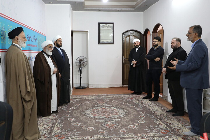 تصاویر/ بازدید آیت الله شب زنده دار از خبرگزاری حوزه