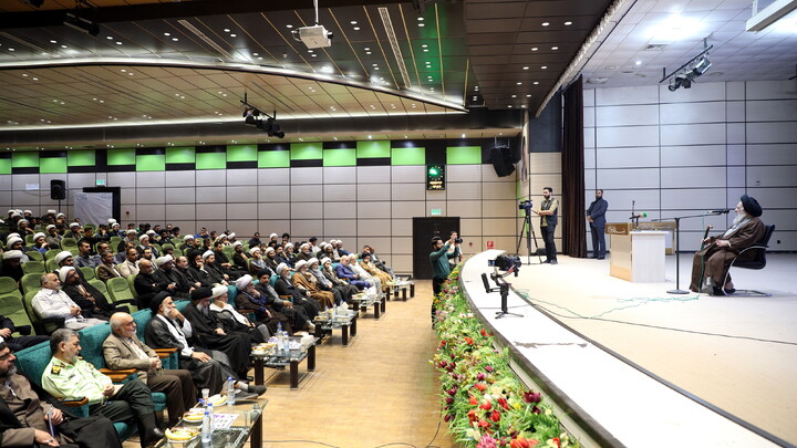 آیین تکریم معارفه مدیر حوزه علمیه خوزستان