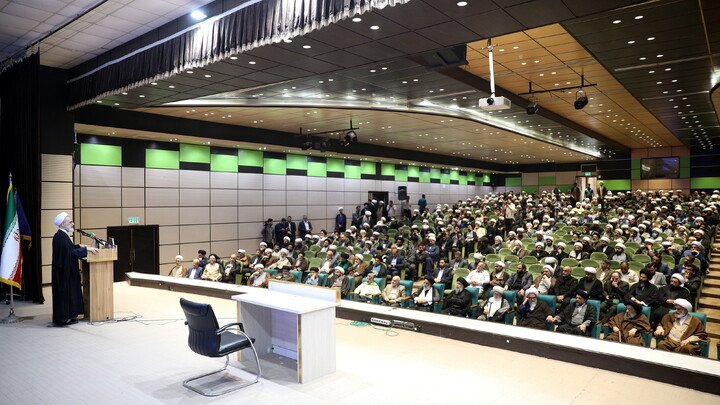 آیین تکریم معارفه مدیر حوزه علمیه خوزستان