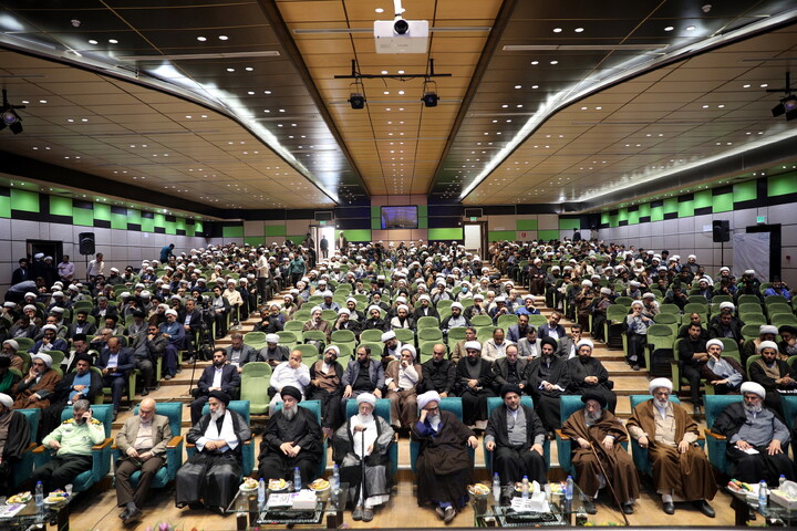 آیین تکریم معارفه مدیر حوزه علمیه خوزستان