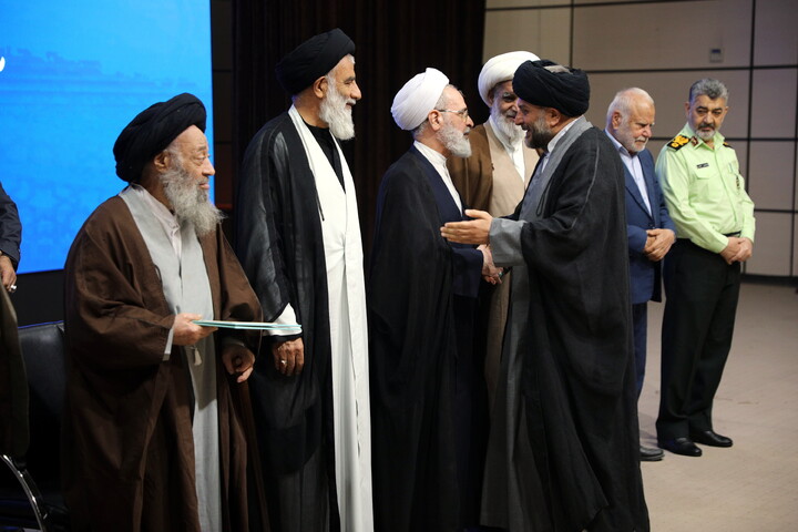 آیین تکریم معارفه مدیر حوزه علمیه خوزستان