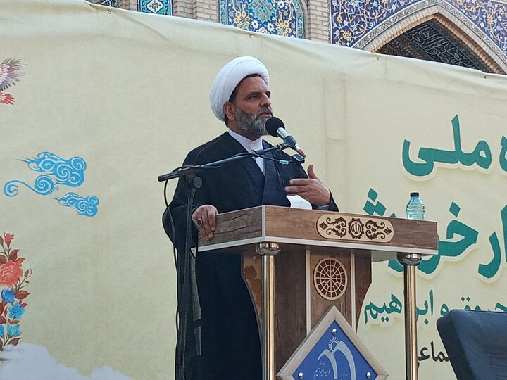 امام زادگان، ادامهدهندگان راه ولایت و پاسداران مکتب اهلبیت(ع) هستند