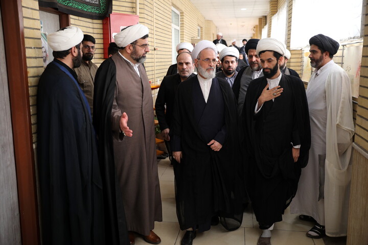 افتتاح ساختمان مدیریت حوزه علمیه خوزستان توسط آیت الله اعرافی