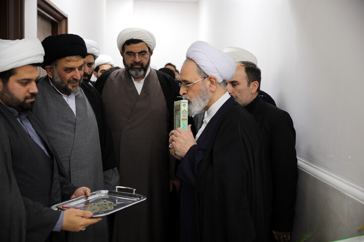 افتتاح ساختمان مدیریت حوزه علمیه خوزستان توسط آیت الله اعرافی