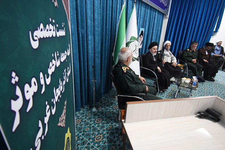 تصاویر/ نشست تخصصی ائمه جمعه شاخص و موثر استان آذربایجان غربی