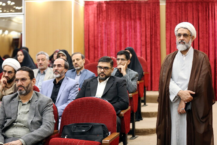 تصاویر/ آیین نکوداشت چهلمین سال تاسیس کتابخانه تخصصی دفتر تبلیغات اسلامی