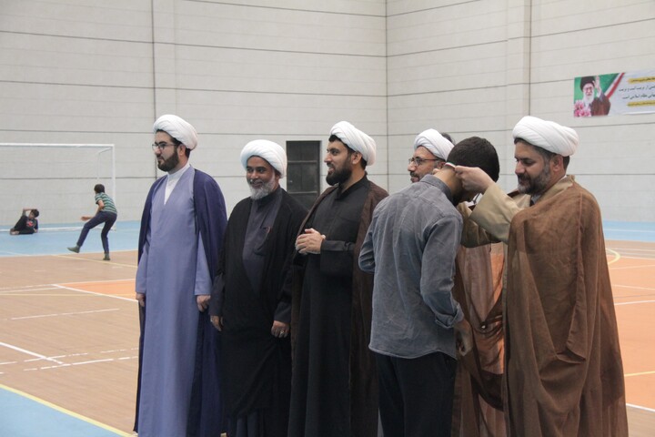 تصاویر/ تجلیل از مدال آوران رشته های انفرادی جشنواره ورزشی طلاب و روحانیون بوشهر