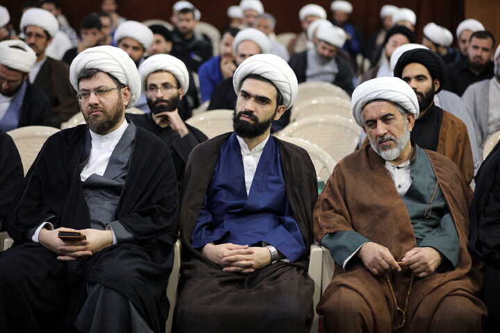 تصاویر/آیین بزرگداشت مفسر بزرگ و حکیم الهی علامه سیدمحمدحسین طباطبایی با سخنرانی آیت الله اعرافی در اهواز