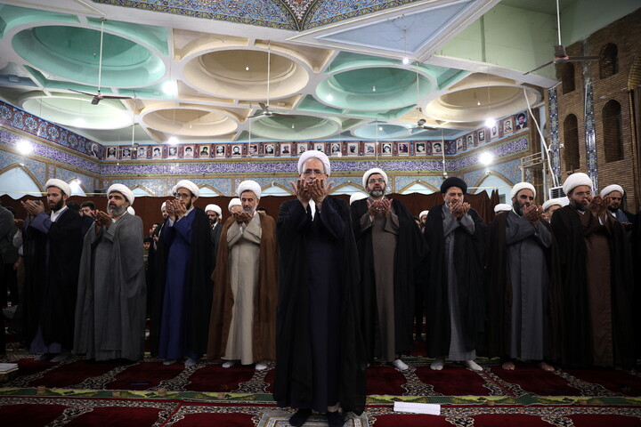 تصاویر/آیین بزرگداشت مفسر بزرگ و حکیم الهی علامه سیدمحمدحسین طباطبایی با سخنرانی آیت الله اعرافی در اهواز