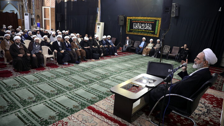 تصاویر/آیین بزرگداشت مفسر بزرگ و حکیم الهی علامه سیدمحمدحسین طباطبایی با سخنرانی آیت الله اعرافی در اهواز