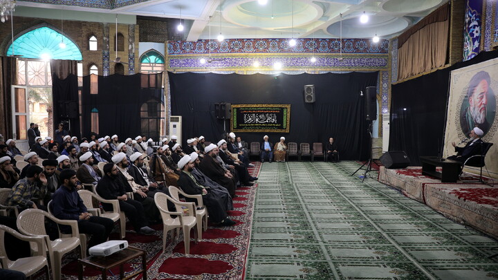 تصاویر/آیین بزرگداشت مفسر بزرگ و حکیم الهی علامه سیدمحمدحسین طباطبایی با سخنرانی آیت الله اعرافی در اهواز