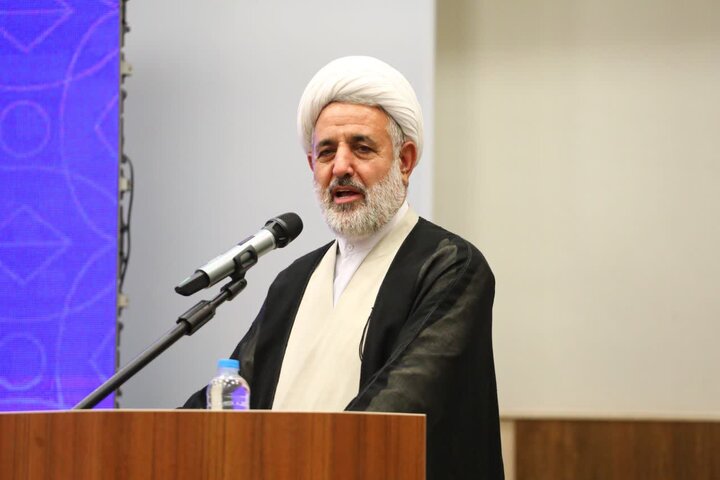 برخی شرکت‌ها در واردات نهاده‌های دامی سهمیه‌های یواشکی و انحصاری می‌گیرند