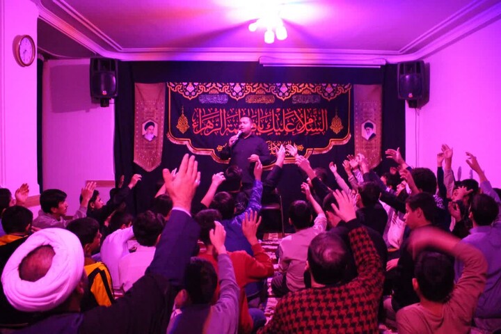 تصاویر/ هیئت هفتگی مدرسه علمیه صاحب الزمان(عج) مرند