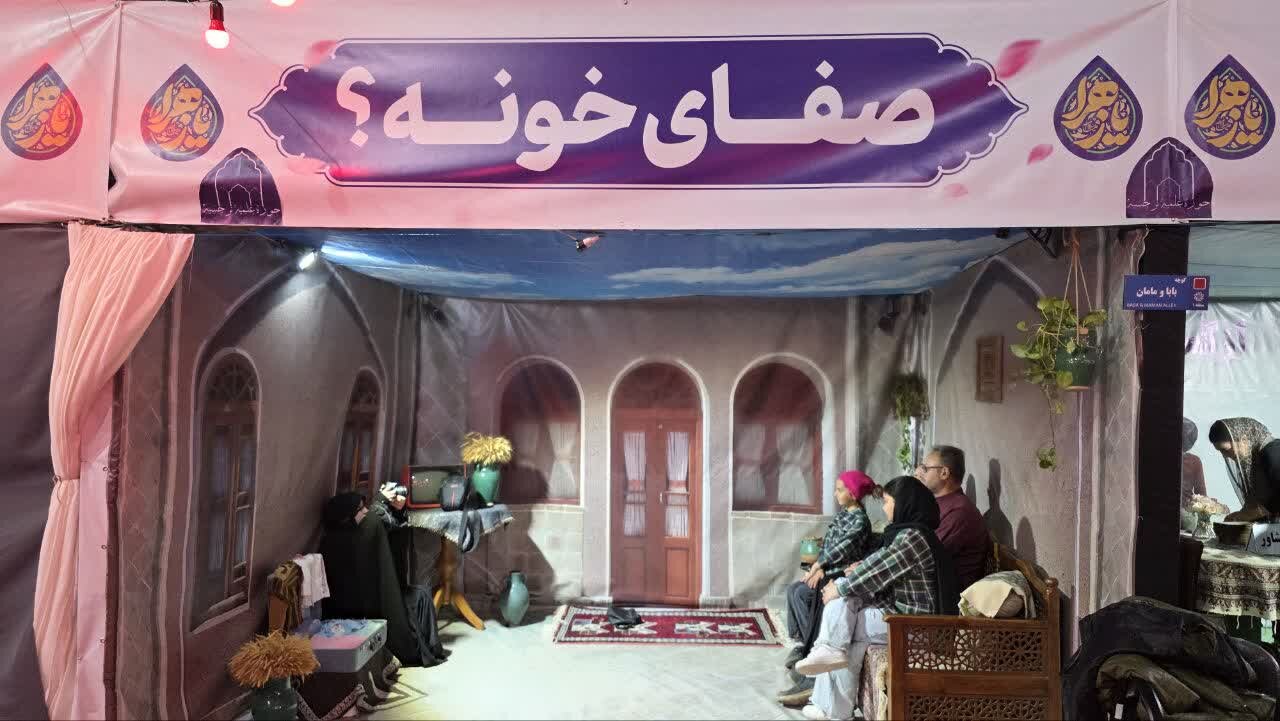 فیلم| فعالیت مدرسه علمیه نرجسیه سیرجان در سوگواره تجسمی کوچه های بنی هاشم