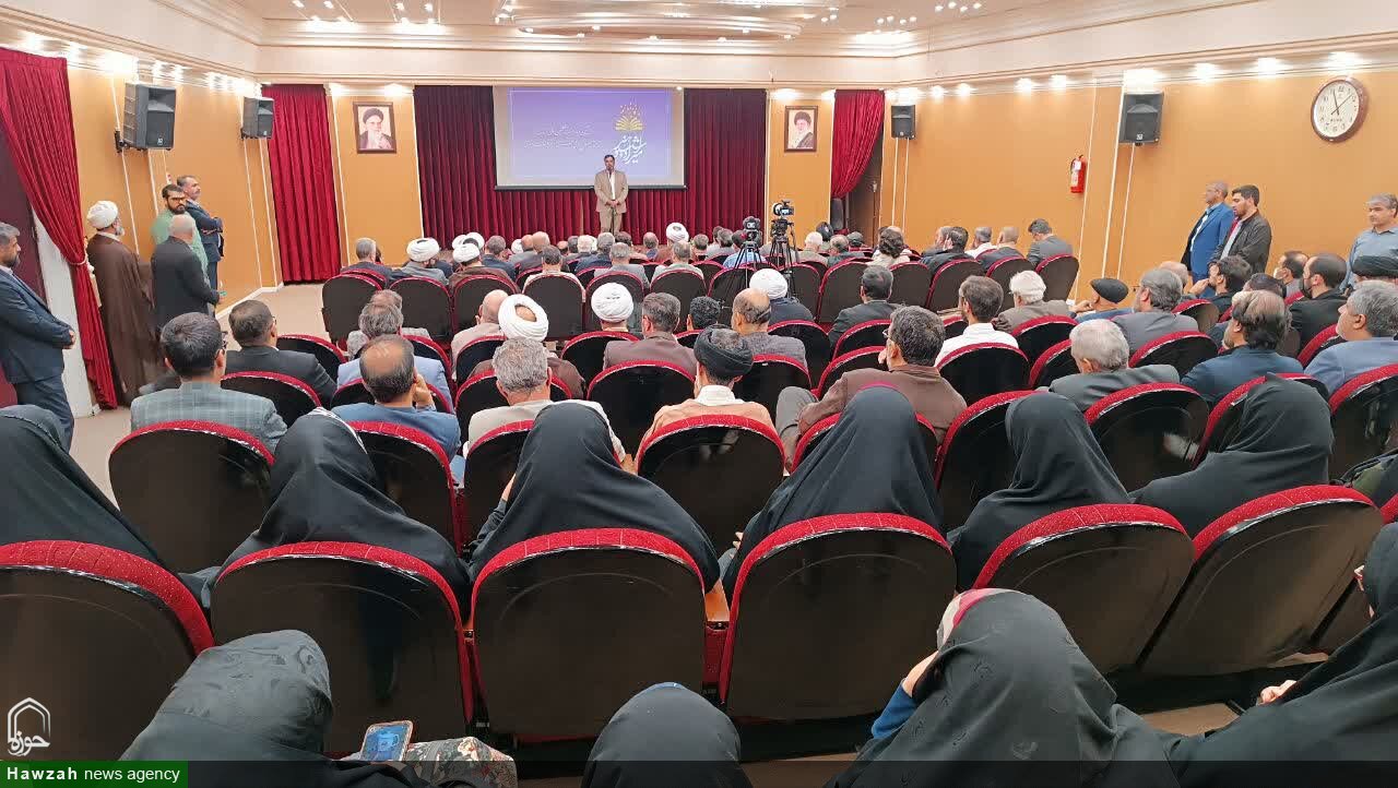 نکوداشت چهلمین سال تأسیس کتابخانه تخصصی ادبی و هنری دفتر تبلیغات اسلامی