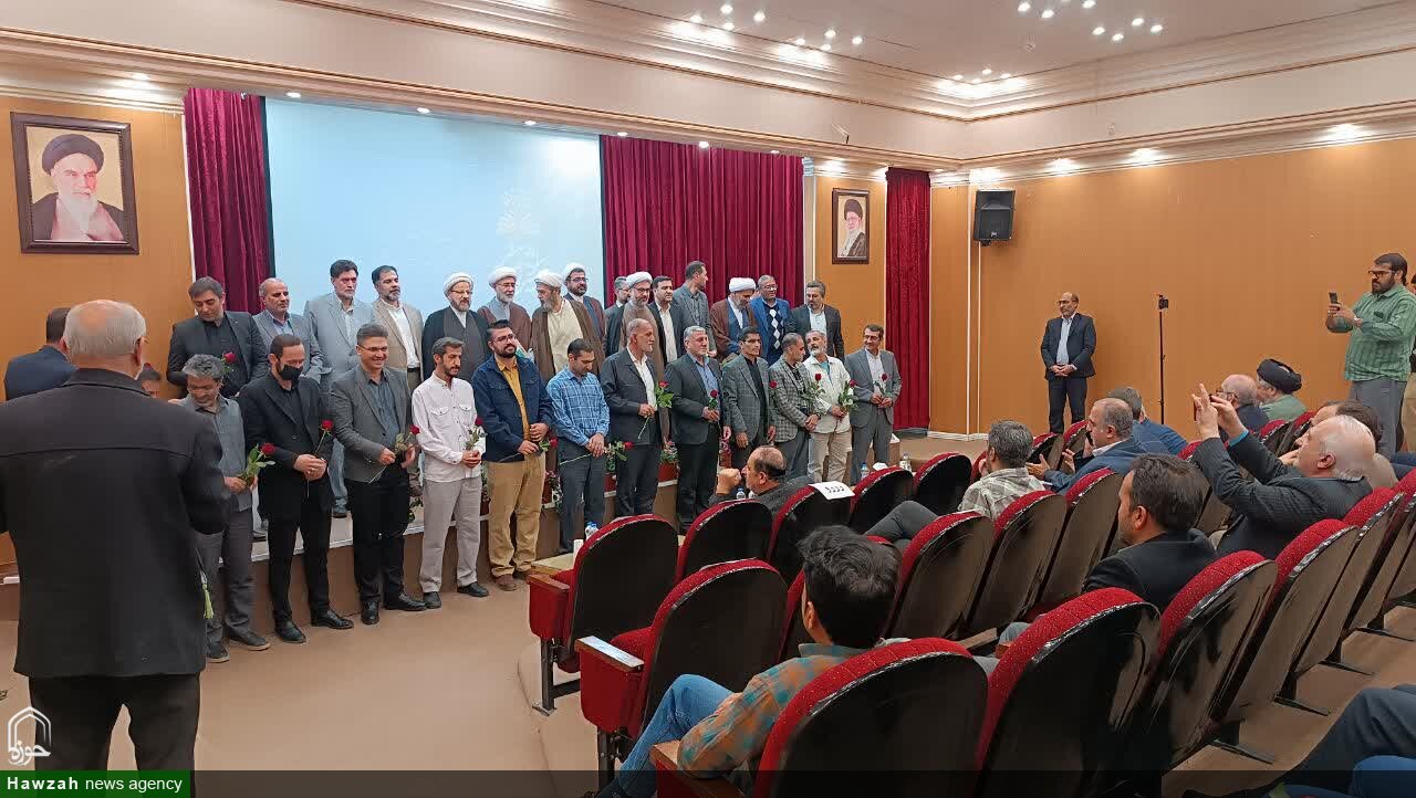 نکوداشت چهلمین سال تأسیس کتابخانه تخصصی ادبی و هنری دفتر تبلیغات اسلامی