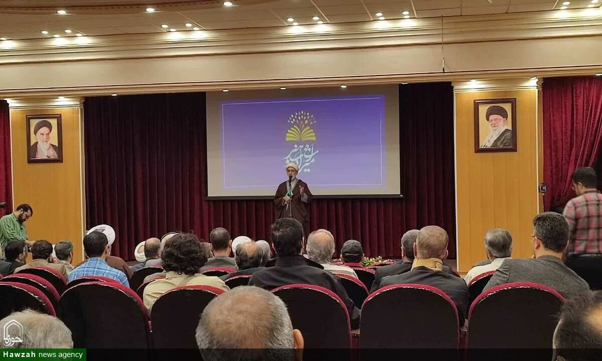 نکوداشت چهلمین سال تأسیس کتابخانه تخصصی ادبی و هنری دفتر تبلیغات اسلامی