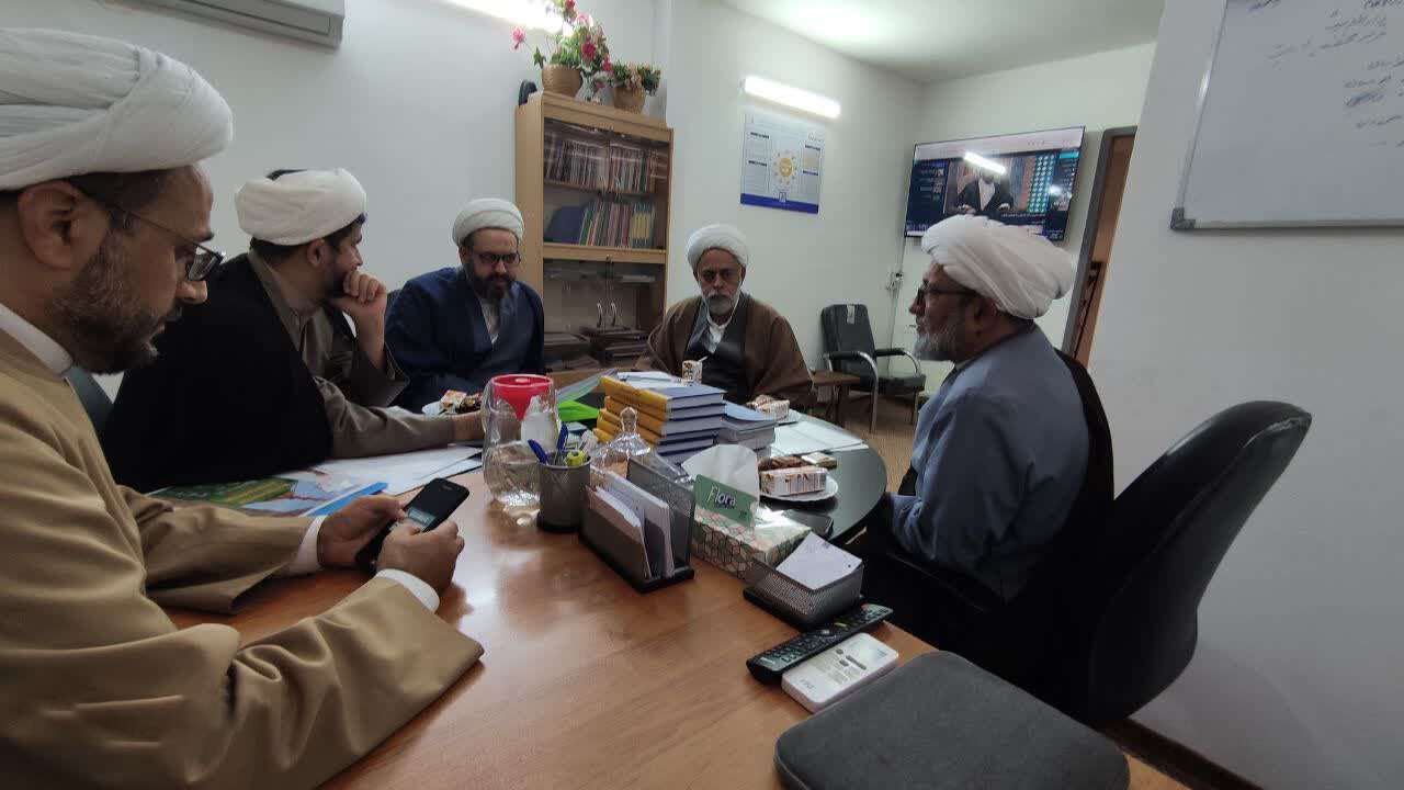 تاکید بر لزوم گسترش فعالیت‌های تخصصی پاسخ به شبهات و تقویت گفتمان دینی در میان طلاب و پژوهشگران