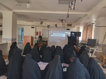 برگزاری جلسه دوره امام‌شناسی در مدرسه معصومیه خرم آباد