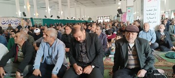 تصاویر/ اقامه نماز عبادی سیاسی جمعه در ساوه