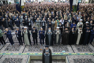 تصاویر/ اقامه نماز باران در شهر مقدس قم