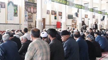 تصاویر/ اقامه نماز جمعه شهرستان شاهین دژ