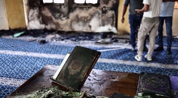 Mosquée Incendiée par des Colons/Réaction Mondiale de l’ONU et du Hamas contre les Actes de Violence