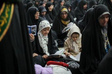 تصاویر| دعای ندبه در حسینیه جماران بیرجند