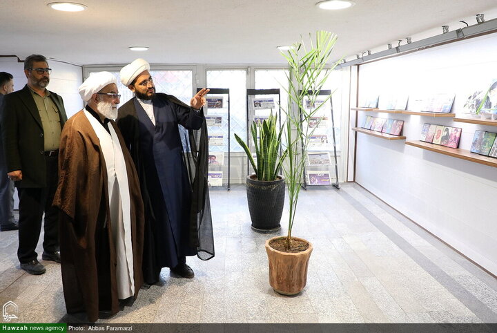 آية الله شَب‌زِنده‌دار يزور "وكالة أنباء الحوزة"