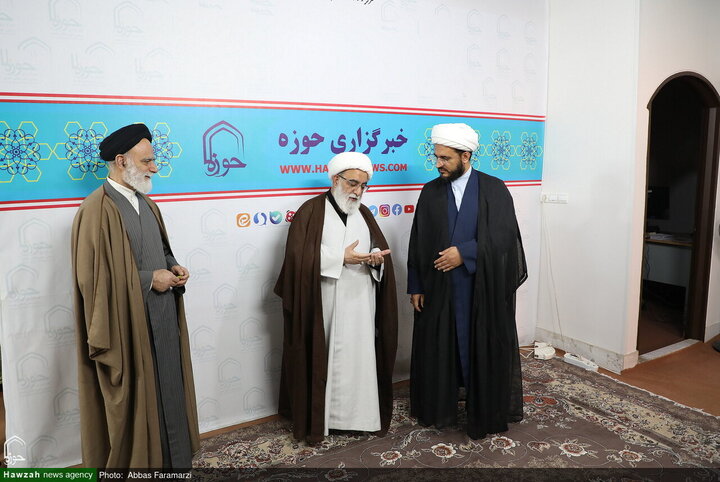 آية الله شَب‌زِنده‌دار يزور "وكالة أنباء الحوزة"