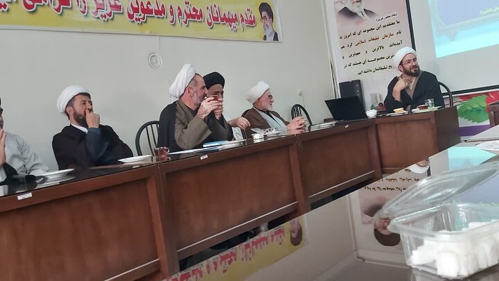 تصاویر / دوره آموزشی تعالی خانواده و سبک زندگی اسلامی ویژه مبلغین در شهرستان هشترود