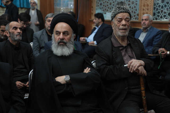 تصاویر/ ویژه برنامه بزرگداشت پرچمداران فاطمی در قم