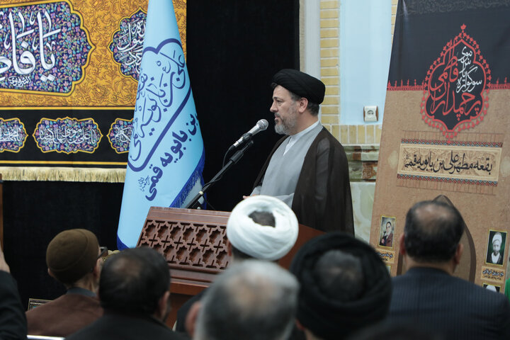 تصاویر/ ویژه برنامه بزرگداشت پرچمداران فاطمی در قم