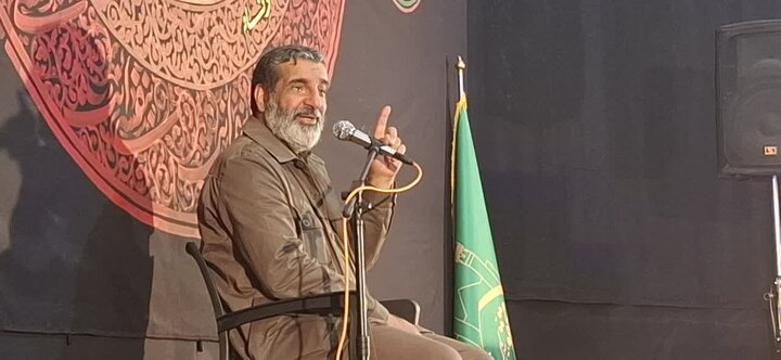 تصاویر/یادواره شهدای شهرستان و گرامیداشت یاد شهدای اقتدار آران وبیدگل