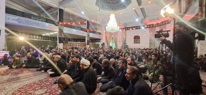 تصاویر/یادواره شهدای شهرستان و گرامیداشت یاد شهدای اقتدار آران وبیدگل