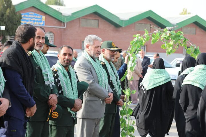 تصاویر/ مراسم افتتاحیه اردوهای راهیان نور دانش آموزی به مناطق عملیاتی جنوب کشور در ارومیه