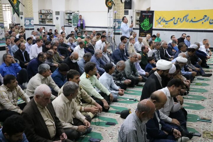 تصاویر/ اقامه نماز جمعه در شهرستان دهلران