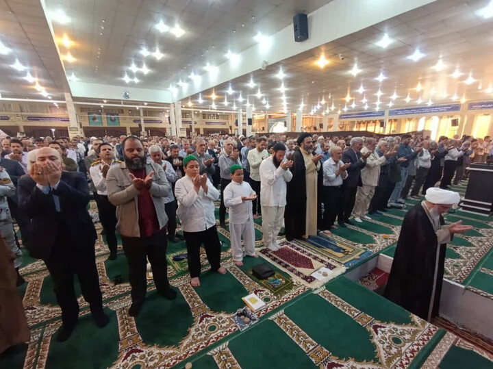 نماز جمعه بوشهر به روایت تصویر