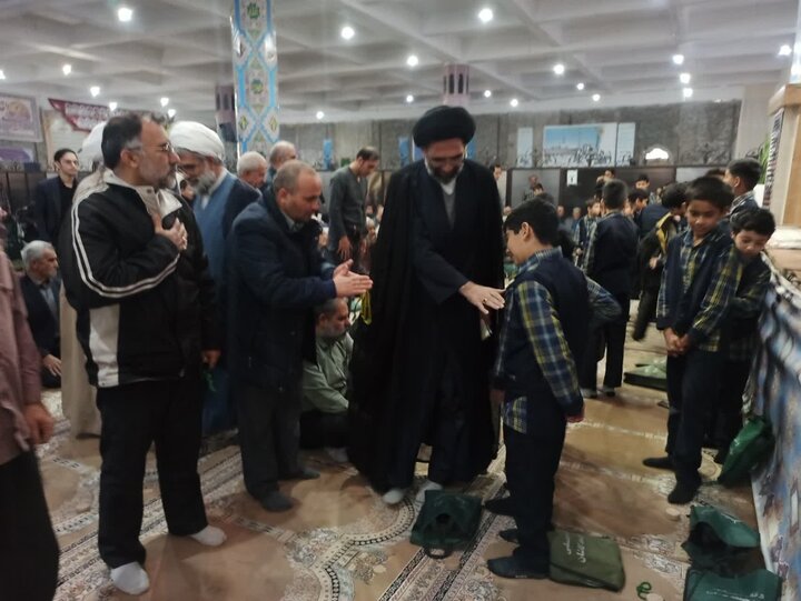 تصاویر/ نمازعبادی سیاسی جمعه کاشان