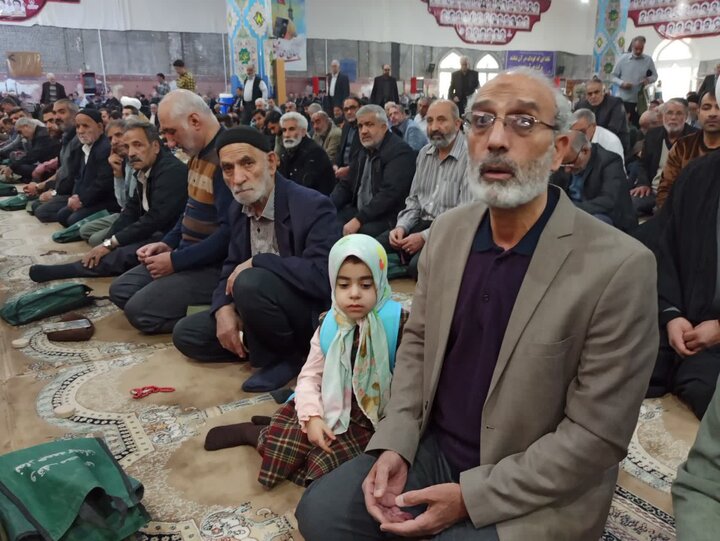 تصاویر/ نمازعبادی سیاسی جمعه کاشان