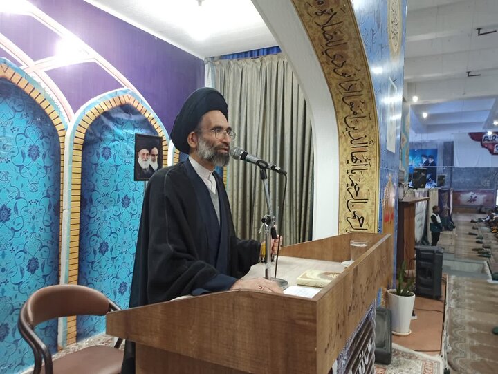 تصاویر/ نمازعبادی سیاسی جمعه کاشان