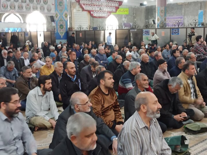 تصاویر/ نمازعبادی سیاسی جمعه کاشان