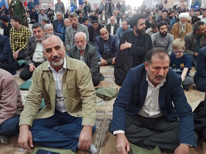 تصاویر/ نمازعبادی سیاسی جمعه کاشان